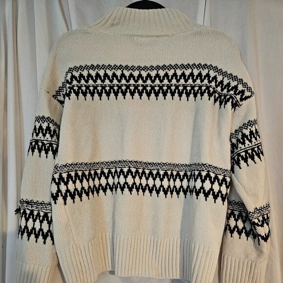 Christian Siriano Plush Mock Neck Winter Sweater Med Zig Zag White Black - Picture 4 of 8